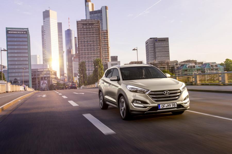  Hyundai Tucson 2015 года  (фото 13 из 27)
